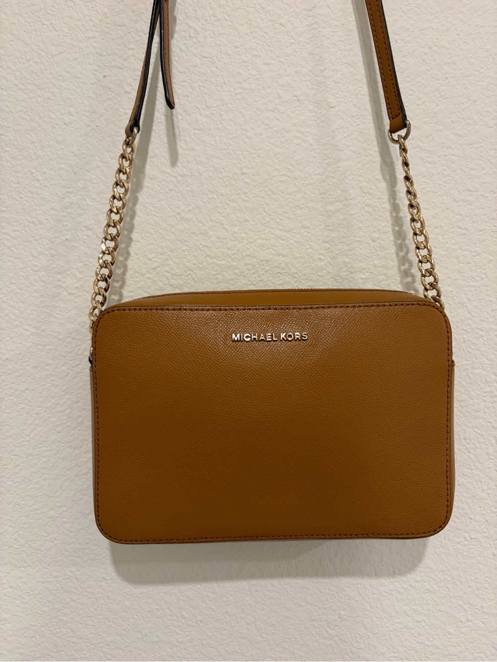 Michael Kors Tan Leather Pebbled Crossbody with Gold Chain